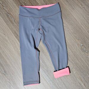 Lululemon Wunder Under Crop *Reversible - Gray and Coral - Like New!